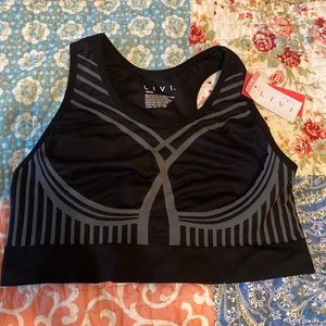 Black sports bra